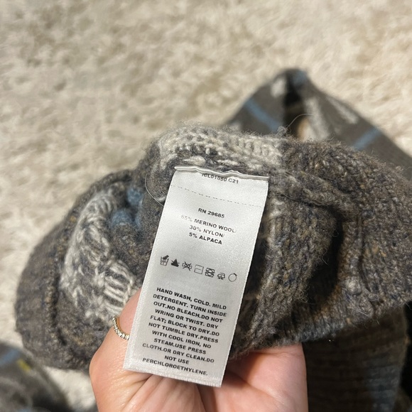 Pendleton mock neck sweater - Picture 3 of 4